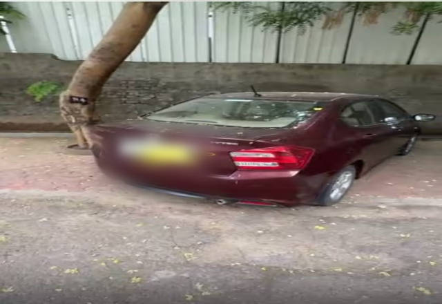 https://images10.gaadi.com/usedcar_image/4578646/original/32d1727a-637a-4cb9-890b-83bd701aeb46.?imwidth=6401