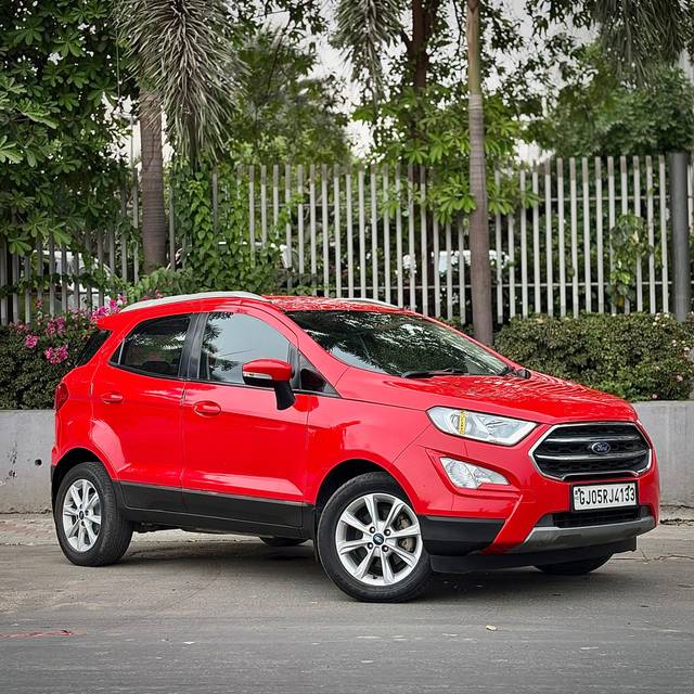 https://images10.gaadi.com/usedcar_image/4578709/original/ad6178acd9cc229c04620acd2390a1fb.jpg?imwidth=6401