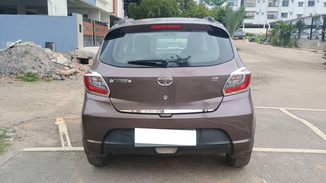 https://images10.gaadi.com/usedcar_image/4578751/original/processed_78ae5480cf8c249b55d2957723f46ebe.jpg?imwidth=6401