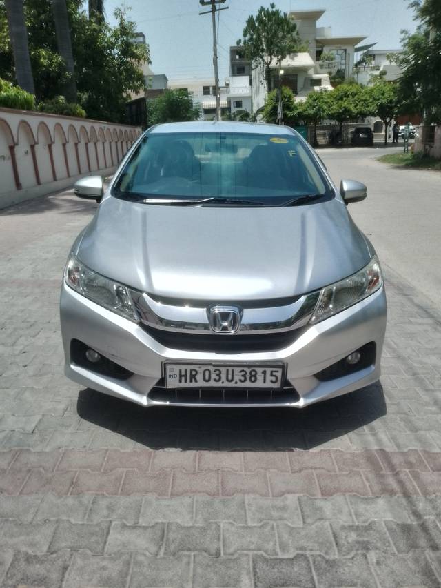 https://images10.gaadi.com/usedcar_image/4578759/original/a85f29e937412d415de3d1a4005e05d8.jpg?imwidth=6400