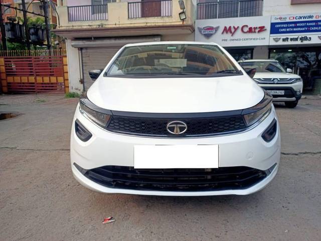 https://images10.gaadi.com/usedcar_image/4578814/original/processed_2f1ac7b0c21f67cd96282becd3be272b.jpeg?imwidth=6400