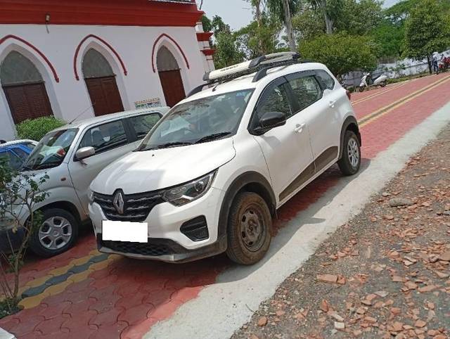 https://images10.gaadi.com/usedcar_image/4578827/original/processed_b8328426-0a40-4b45-973c-6233c18c0617.jpg?imwidth=6402