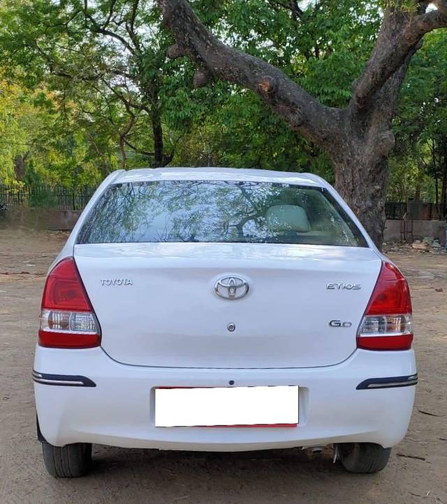 https://images10.gaadi.com/usedcar_image/4578875/original/processed_97a1db47758131a625e456a644f73787.jpg?imwidth=6402