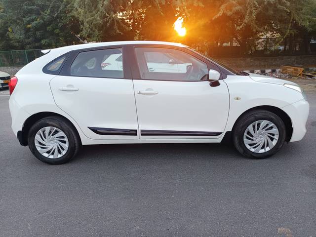 https://images10.gaadi.com/usedcar_image/4578876/original/bfb519724c478ee33cbbeea83692b275.jpg?imwidth=6401