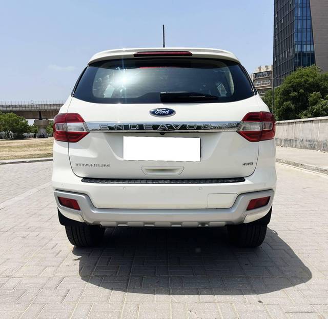 https://images10.gaadi.com/usedcar_image/4578888/original/processed_0643d4d19374eab5c699dfb11041003d.jpg?imwidth=6401