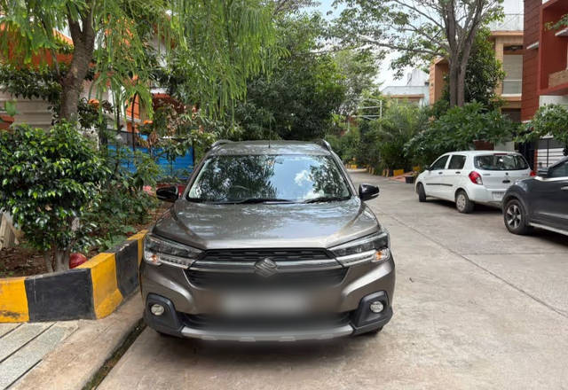 https://images10.gaadi.com/usedcar_image/4578899/original/40b7e1ba-e1d1-4675-8000-d54513d45dc3.?imwidth=6400