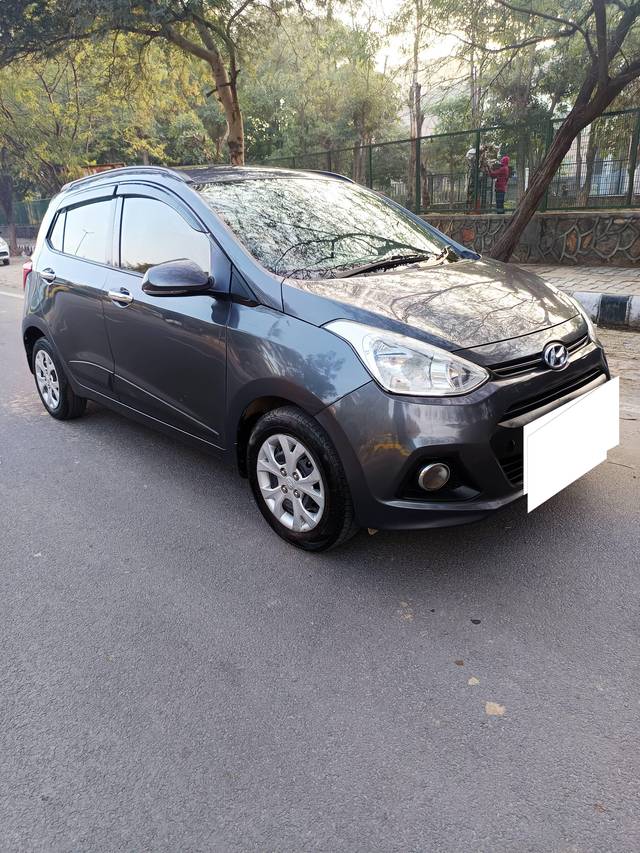 https://images10.gaadi.com/usedcar_image/4578905/original/processed_2ef4a0f8aceede137bc4bd92cbe33e61.jpg?imwidth=6400