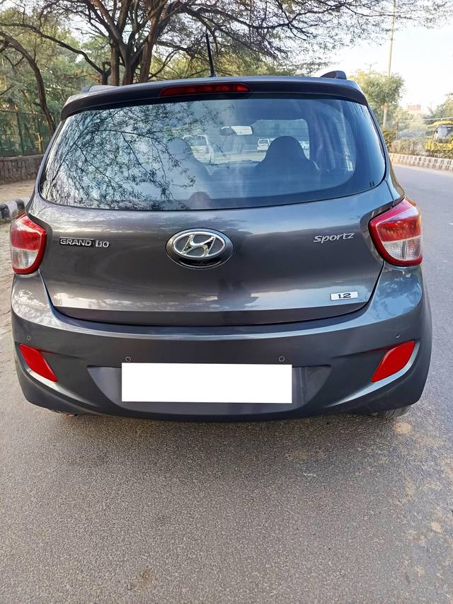 https://images10.gaadi.com/usedcar_image/4578905/original/processed_7a6b431b9ca2c6e7d1a19c0c01985323.jpg?imwidth=6402