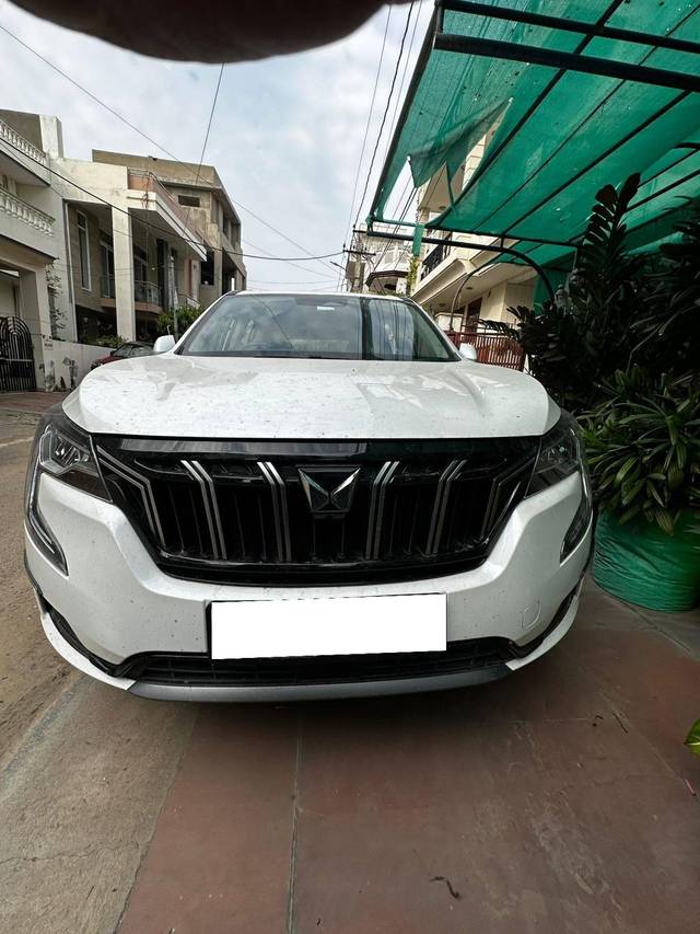 https://images10.gaadi.com/usedcar_image/4578948/original/processed_1a1bbc22-5900-4804-b90e-2393200c6988.jpg?imwidth=6400