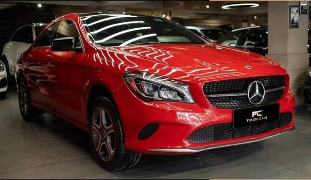 https://images10.gaadi.com/usedcar_image/4578976/original/processed_807409712e89f2b305f66ce14cdbed47.jpg?imwidth=6400