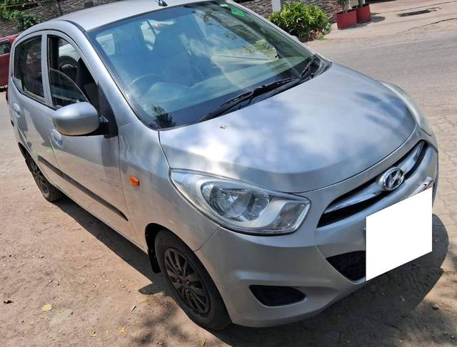 https://images10.gaadi.com/usedcar_image/4578990/original/processed_3a2cbdc23354b5478aa71890db9c3285.jpg?imwidth=6401