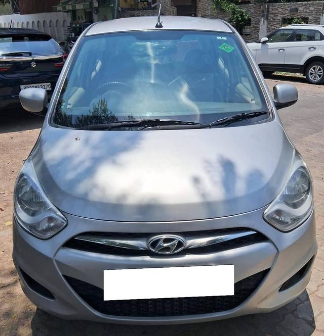 https://images10.gaadi.com/usedcar_image/4578990/original/processed_55b822d7b01282ffcb13e6939c5f143f.jpg?imwidth=6400