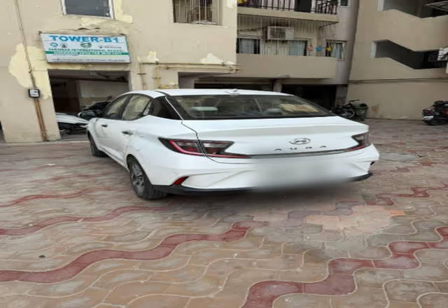 https://images10.gaadi.com/usedcar_image/4579001/original/d6fe68b6-7f2c-4a13-9d56-3a060706de71.?imwidth=6402