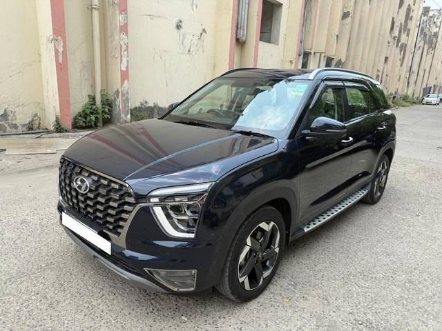 https://images10.gaadi.com/usedcar_image/4579006/original/processed_1963f0a48364ce61a93978945ffa223b.jpg?imwidth=6402