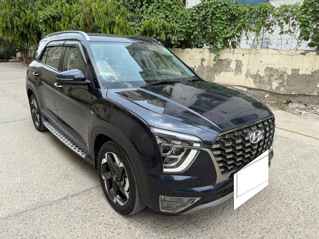 https://images10.gaadi.com/usedcar_image/4579006/original/processed_411b60e6b03f9d28543e8ea08e526d6d.jpg?imwidth=6401