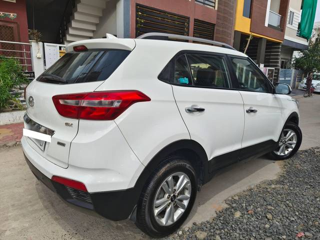 https://images10.gaadi.com/usedcar_image/4579019/original/processed_a89d1cd758e388c77291ec08d5b9f34e.jpg?imwidth=6401