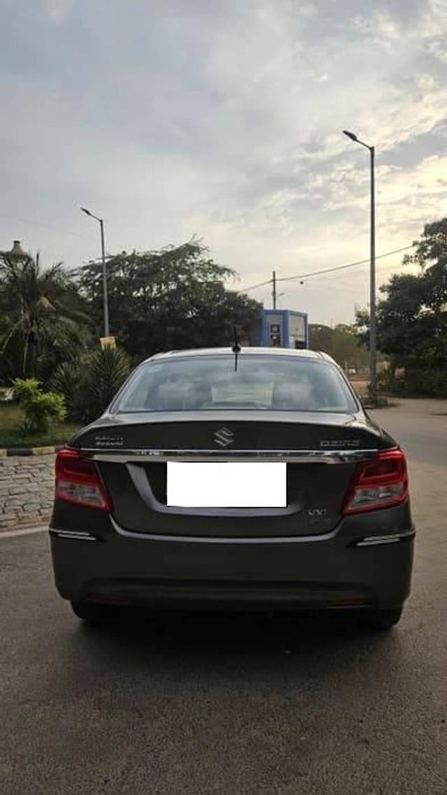 https://images10.gaadi.com/usedcar_image/4579020/original/processed_8a81b0598055d889bf853ea036d25cc3.jpg?imwidth=6401