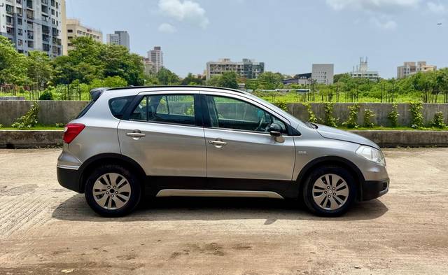 https://images10.gaadi.com/usedcar_image/4579045/original/fbb5becc1bb4ac9a0e84aa2e4f5d5c63.jpg?imwidth=6401