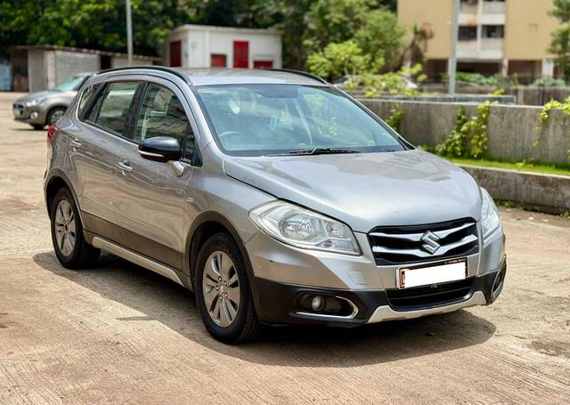 https://images10.gaadi.com/usedcar_image/4579045/original/processed_2ddec2c8630130673c3351678586c911.jpg?imwidth=6400