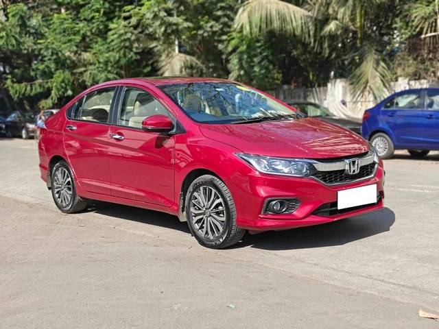 https://images10.gaadi.com/usedcar_image/4579068/original/processed_5373c7804e34bb734c6b430898ab95af.jpg?imwidth=6400