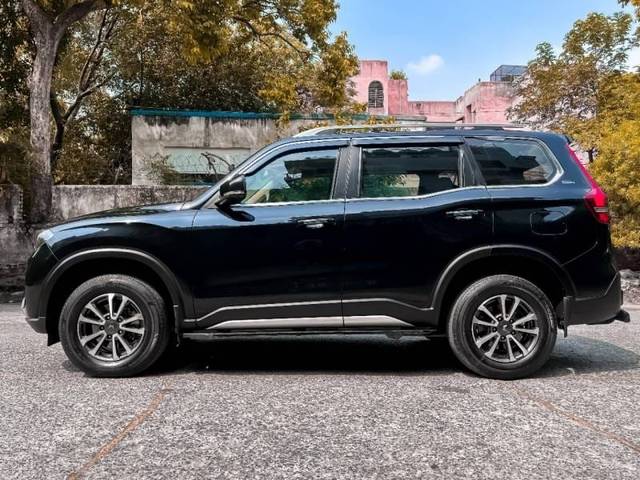 https://images10.gaadi.com/usedcar_image/4579071/original/3cf06f1bdb2b9d7e9d2b1d50a47f435e.jpg?imwidth=6402