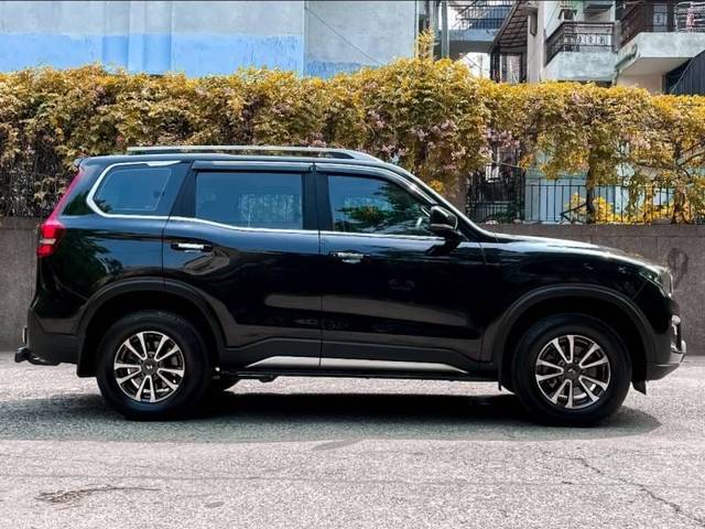 https://images10.gaadi.com/usedcar_image/4579071/original/7cc90441b2611f6edc5479fa4a777fce.jpg?imwidth=6401