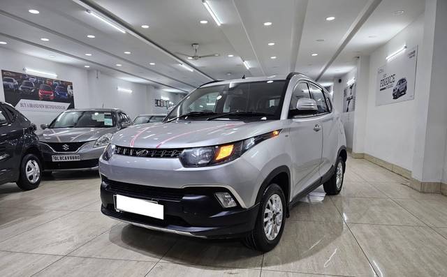 https://images10.gaadi.com/usedcar_image/4579080/original/processed_90320471fefd83af9033e561d41e55a9.jpg?imwidth=6402