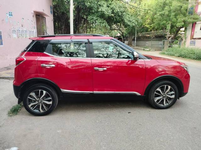 https://images10.gaadi.com/usedcar_image/4579098/original/processed_b755fbb56a92f4e81bfd626555cff8ea.jpg?imwidth=6401