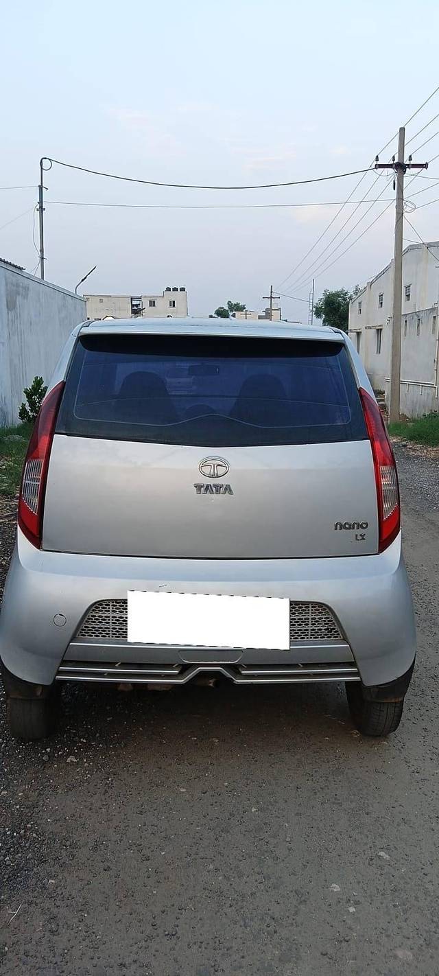 https://images10.gaadi.com/usedcar_image/4579103/original/processed_1054a551b0a3343993d59357796efeb1.jpg?imwidth=6402