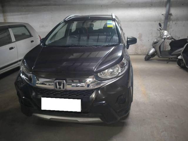 https://images10.gaadi.com/usedcar_image/4579168/original/processed_23e36462-12df-4fe3-83f9-5be6c55daa81.jpg?imwidth=6400