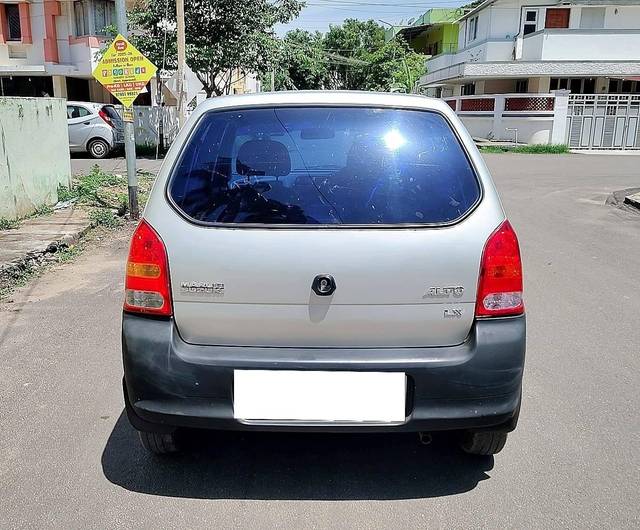 https://images10.gaadi.com/usedcar_image/4579174/original/processed_8b0c07afa02b2c866c043e0edb3af682.jpg?imwidth=6401