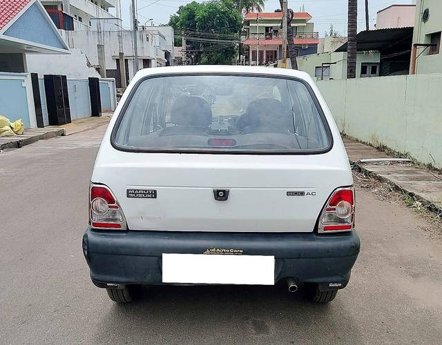https://images10.gaadi.com/usedcar_image/4579186/original/processed_e0d2c476af1a04eff002ea0471ac2f1f.jpg?imwidth=6401