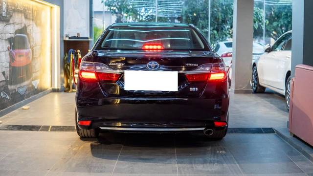 https://images10.gaadi.com/usedcar_image/4579206/original/processed_75c6ee16ebeff96b49b8b3e97bee2a03.jpg?imwidth=6401