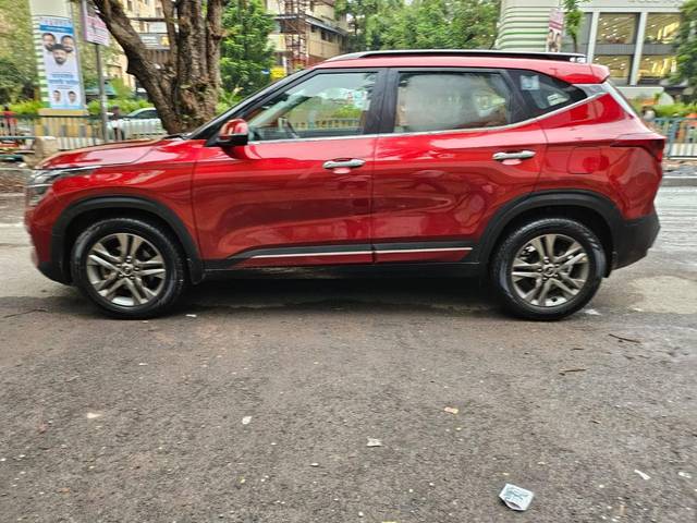 https://images10.gaadi.com/usedcar_image/4579213/original/processed_2f6a9c368416aab721eb8a2bfcd9d539.jpg?imwidth=6402
