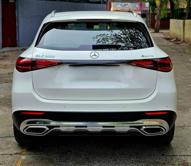 https://images10.gaadi.com/usedcar_image/4579218/original/processed_9f9ca773c2933a06320b8f2a7adc68f1.jpg?imwidth=6402