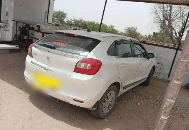 https://images10.gaadi.com/usedcar_image/4579224/original/dfe8765a-116a-4497-afd4-5c4e0631863c.?imwidth=6400