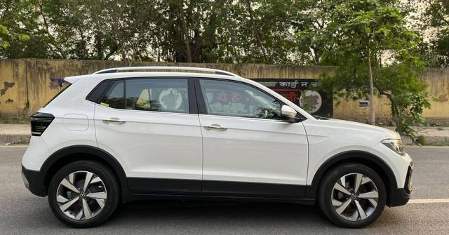 https://images10.gaadi.com/usedcar_image/4579247/original/processed_757486877b1aca0555202e8f22722741.jpg?imwidth=6401