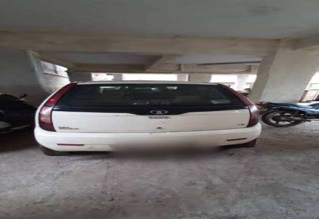 https://images10.gaadi.com/usedcar_image/4579249/original/370b75d0-8590-4b16-8b8d-cb06caa38c70.?imwidth=6400