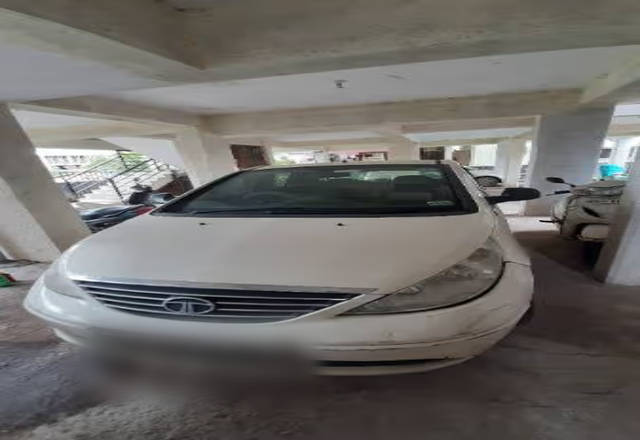 https://images10.gaadi.com/usedcar_image/4579249/original/8d9c246a-003c-4c42-88c9-f87d08c0ce65.?imwidth=6402