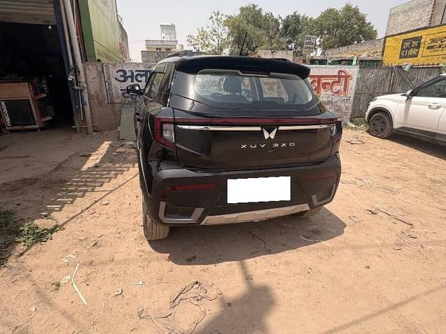 https://images10.gaadi.com/usedcar_image/4579318/original/processed_56fb4c8c-2d4b-4515-bdc9-b9a97aee6195.jpeg?imwidth=6401