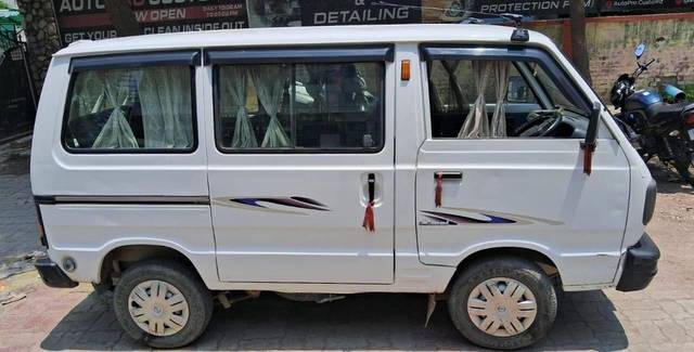 https://images10.gaadi.com/usedcar_image/4579332/original/processed_823ec0a702133a0b86fe6dfbc6f4f758.jpg?imwidth=6402