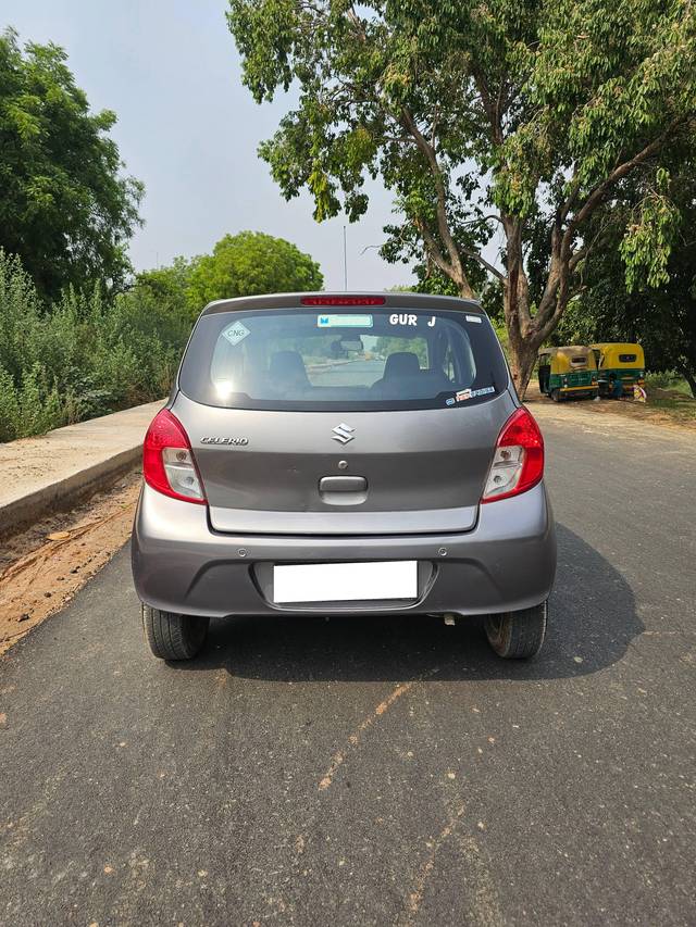 https://images10.gaadi.com/usedcar_image/4579377/original/processed_c70b6ecc46efd469cc1a8569d9a59683.jpg?imwidth=6402