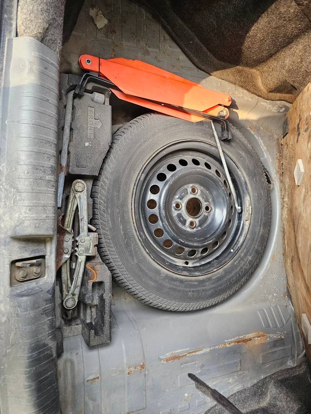 https://images10.gaadi.com/usedcar_image/4579381/original/60c5acb6d2760c5fb4fa079d48e38107.jpg?imwidth=6402