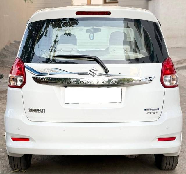https://images10.gaadi.com/usedcar_image/4579473/original/processed_54dce4deefe78881f3074c7efd8ae71c.jpg?imwidth=6402