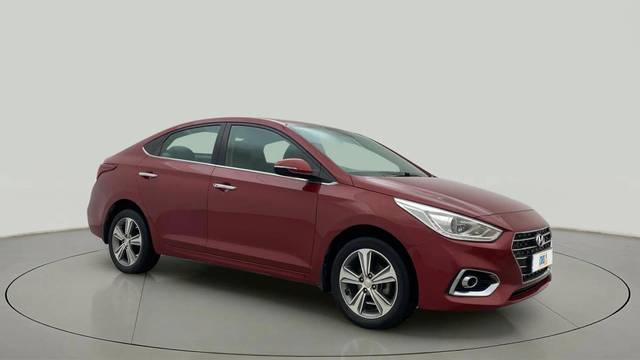 https://images10.gaadi.com/usedcar_image/4579479/original/71d17d7d55d05688e9412e02a70277d3.jpg?imwidth=6400