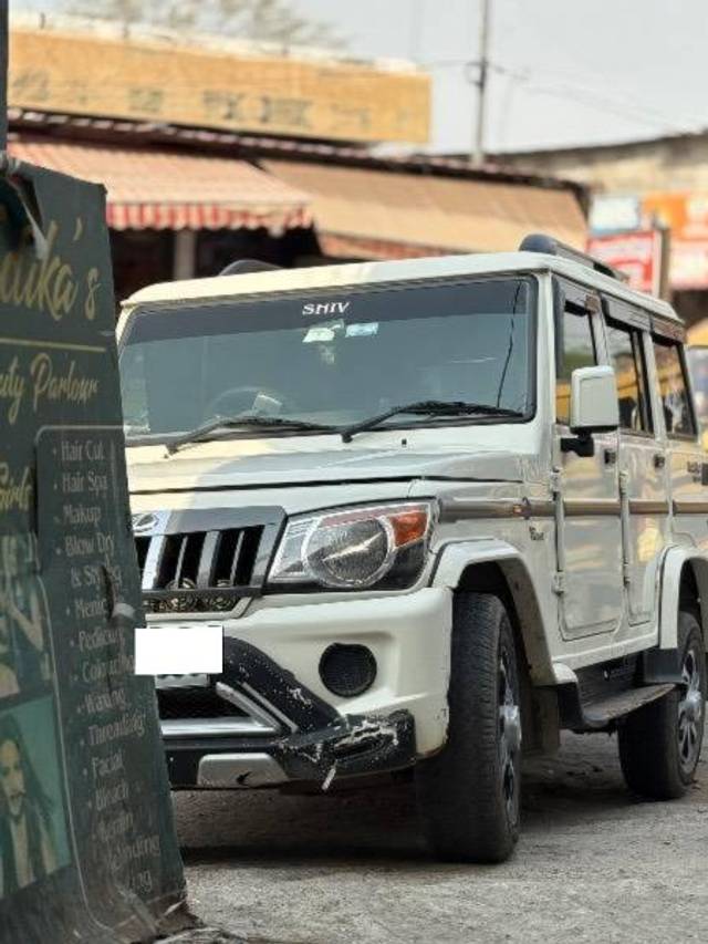 https://images10.gaadi.com/usedcar_image/4579485/original/processed_977175af-7490-4fc6-829a-545b7d14300d.jpeg?imwidth=6400