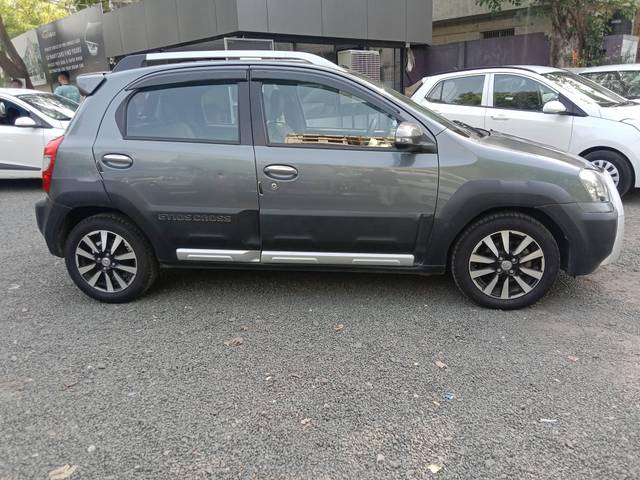 https://images10.gaadi.com/usedcar_image/4579516/original/processed_88e3d3de5a530a1729defa20ad77b00f.jpg?imwidth=6401