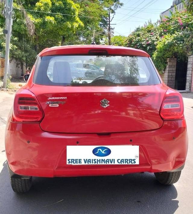 https://images10.gaadi.com/usedcar_image/4579521/original/processed_fef158a812f37e520d471d3eebe11a97.jpg?imwidth=6402