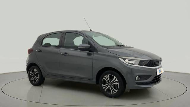 https://images10.gaadi.com/usedcar_image/4579613/original/e7dabe91a8d55c446eae89282be42982.jpg?imwidth=6400