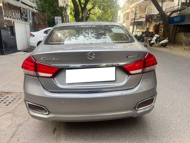 https://images10.gaadi.com/usedcar_image/4579625/original/processed_722887c7386b004a83beb13e983b6928.jpg?imwidth=6402